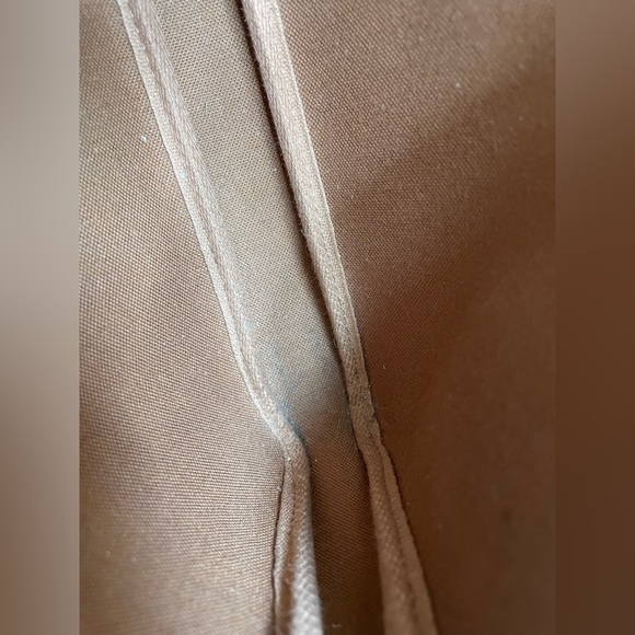 🔥SOLD🔥Authentic Louis Vuitton Pochette Accessories - Picture 8 of 16